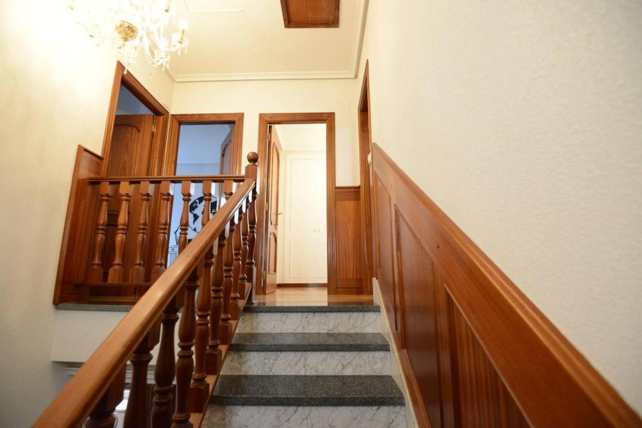 הוילה Housing Leon Casa Con Jardin מראה חיצוני תמונה