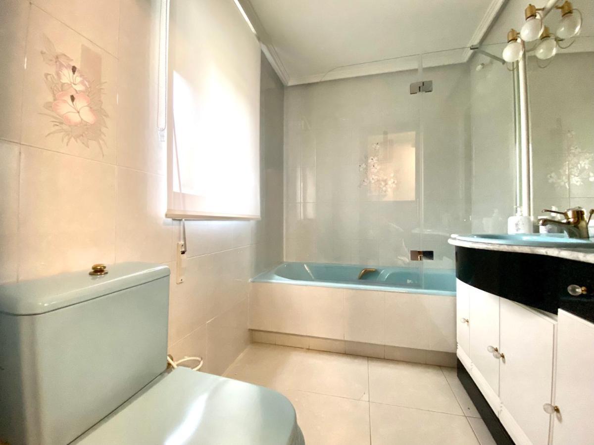הוילה Housing Leon Casa Con Jardin מראה חיצוני תמונה