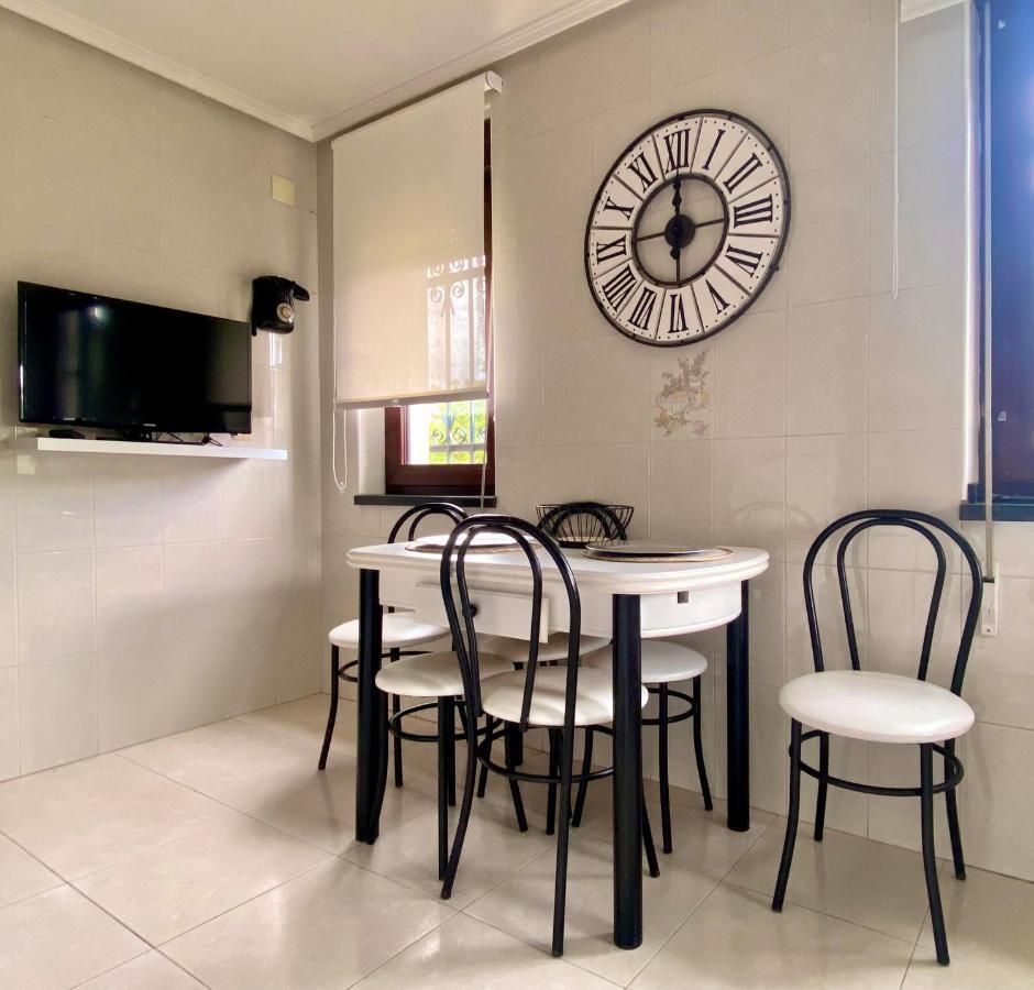 הוילה Housing Leon Casa Con Jardin מראה חיצוני תמונה